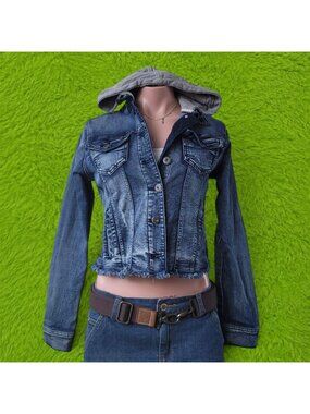 Jeaniologie Hooded Light Wash Cropped Denim Jacket (One Size)
